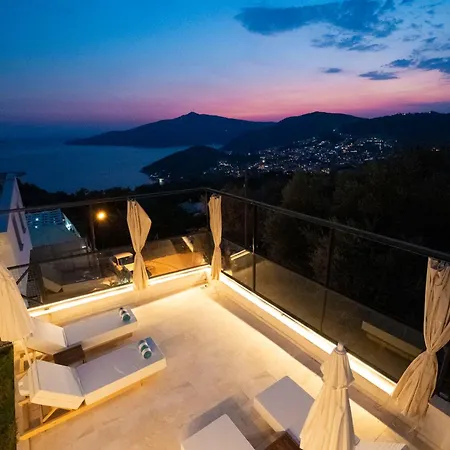 Deluxe Kalkan 别墅 *