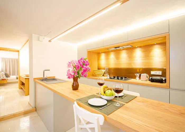 Deluxe Kalkan 卡斯