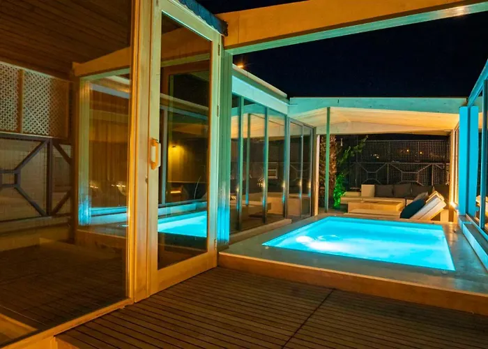 Deluxe Kalkan * 卡斯